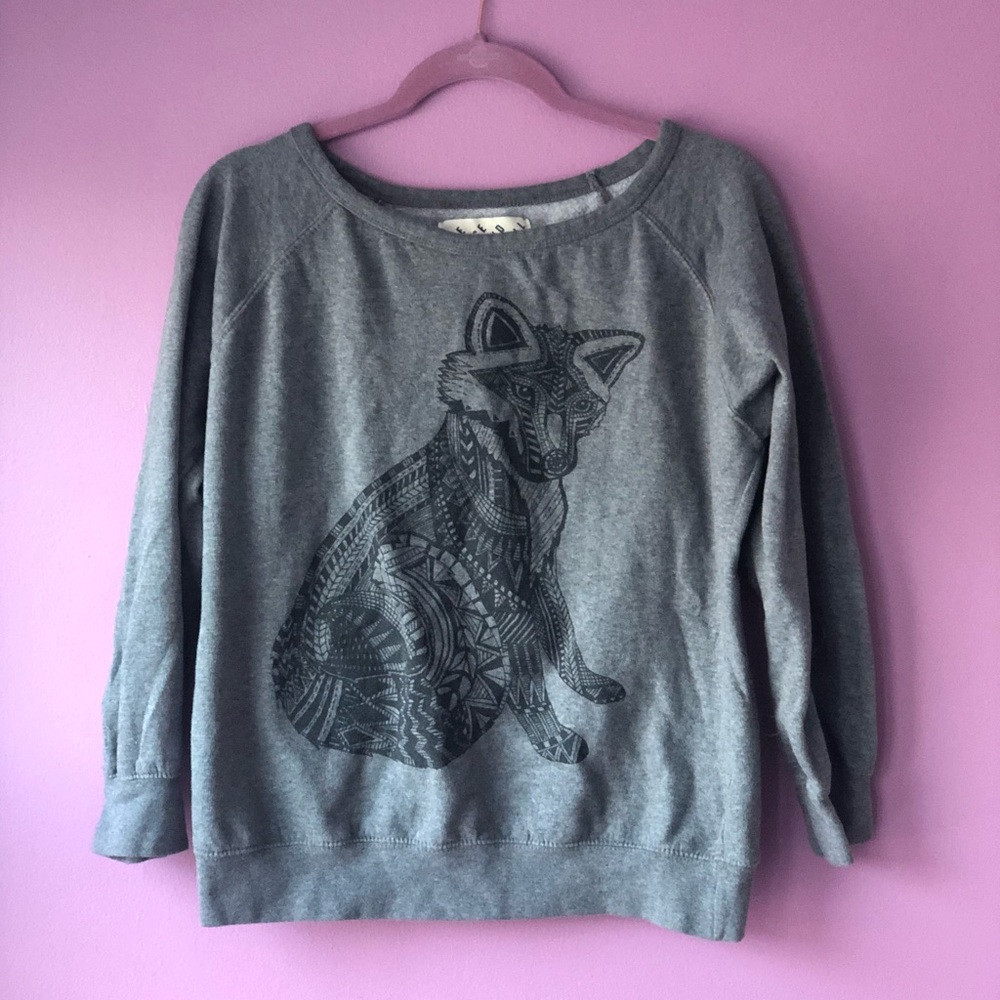Coyote print sweatshirt